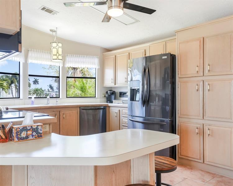 Image 19 of 45 For 8560 20th St