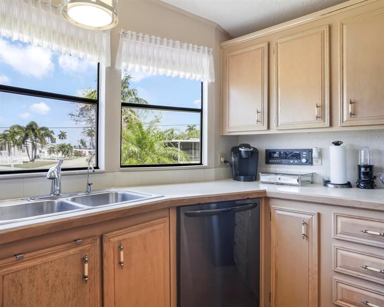 Image 23 of 45 For 8560 20th St