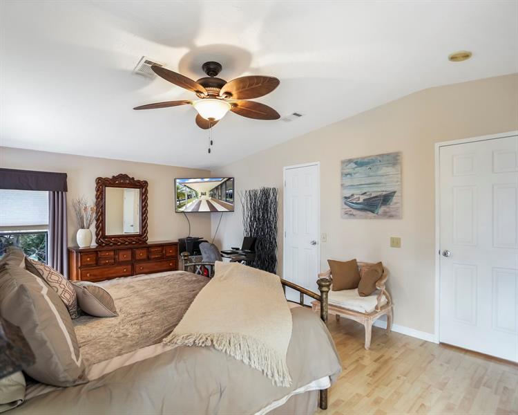 Image 32 of 45 For 8560 20th St