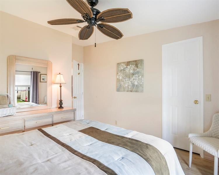 Image 36 of 45 For 8560 20th St