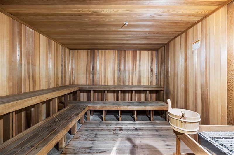 Image 18 of 22 For 2950 188th St  510