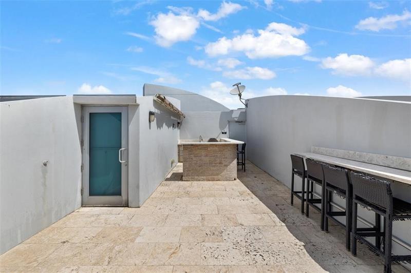 Image 4 of 22 For 2950 188th St  510