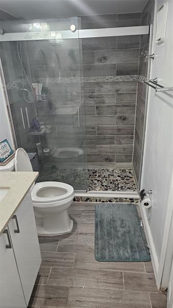 Image 14 of 22 For 1480 Sheridan  4b