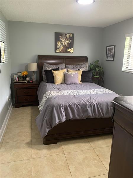 Image 16 of 22 For 1480 Sheridan  4b