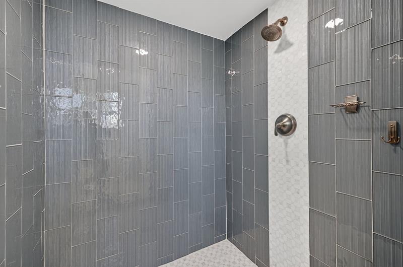 Image 32 of 82 For 1414 12th Street  2a