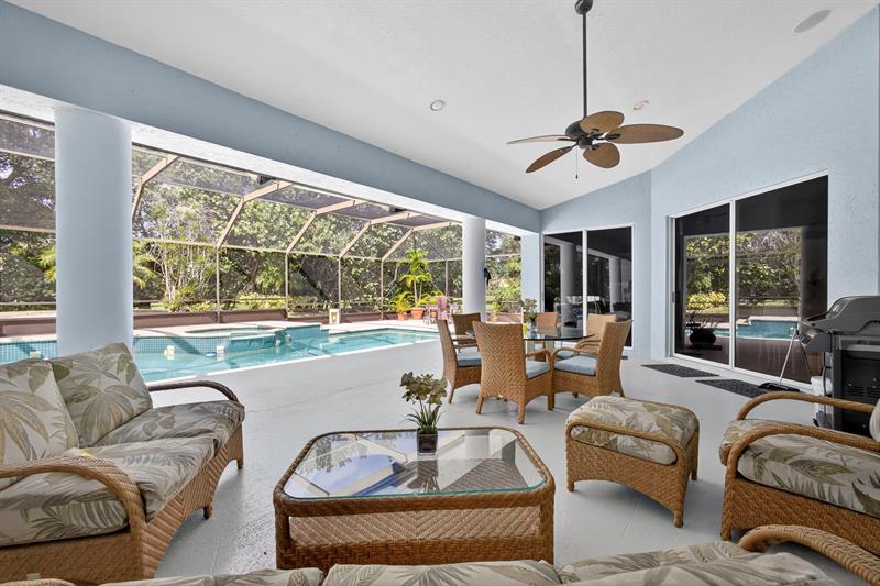 Image 10 of 58 For 6403 Brandon St