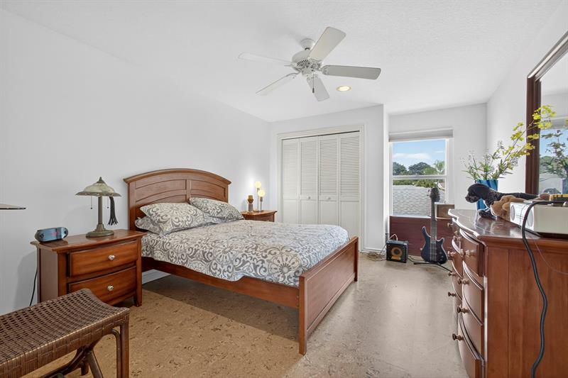 Image 32 of 58 For 6403 Brandon St