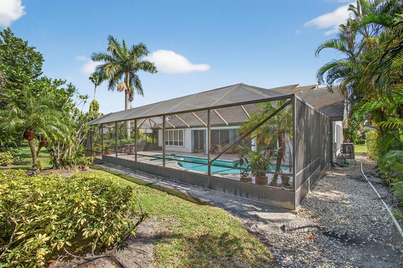 Image 36 of 58 For 6403 Brandon St