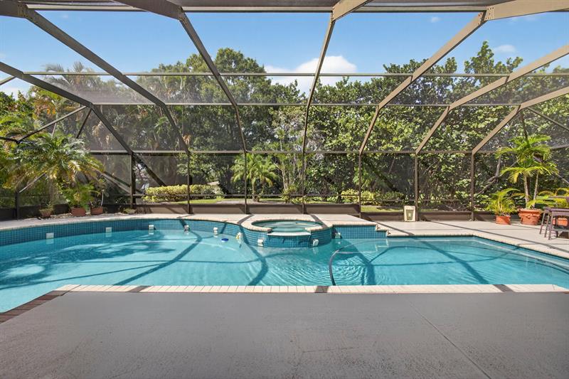 Image 39 of 58 For 6403 Brandon St