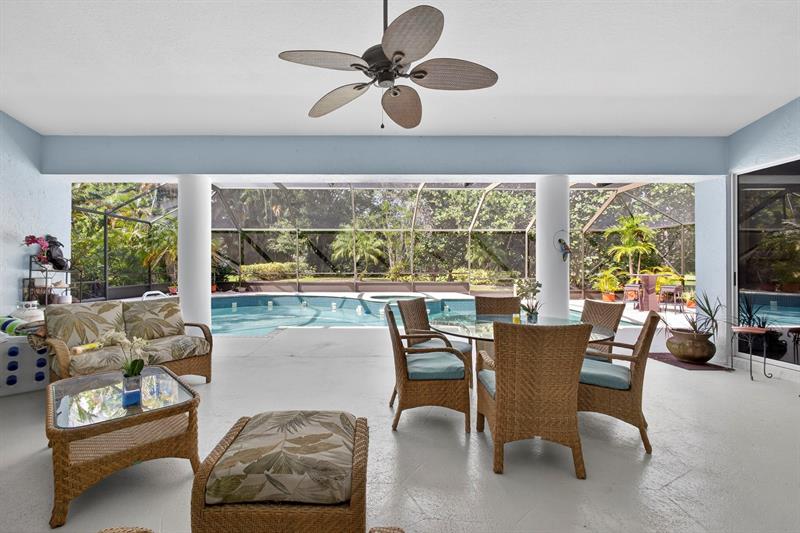 Image 40 of 58 For 6403 Brandon St