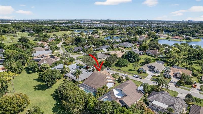 Image 7 of 58 For 6403 Brandon St