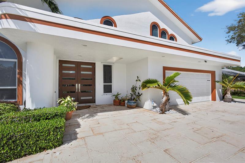 Image 9 of 58 For 6403 Brandon St