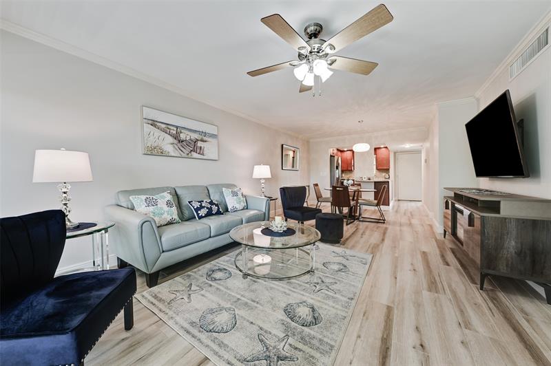 Image 11 of 24 For 773 Jeffery St  4-305