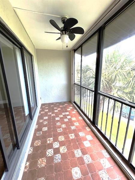 Image 16 of 37 For 806 Sky Pine Way  B3