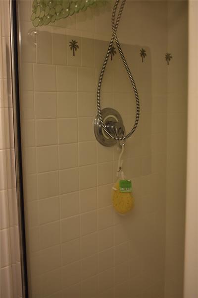 Image 11 of 28 For 900 River Reach Dr  101