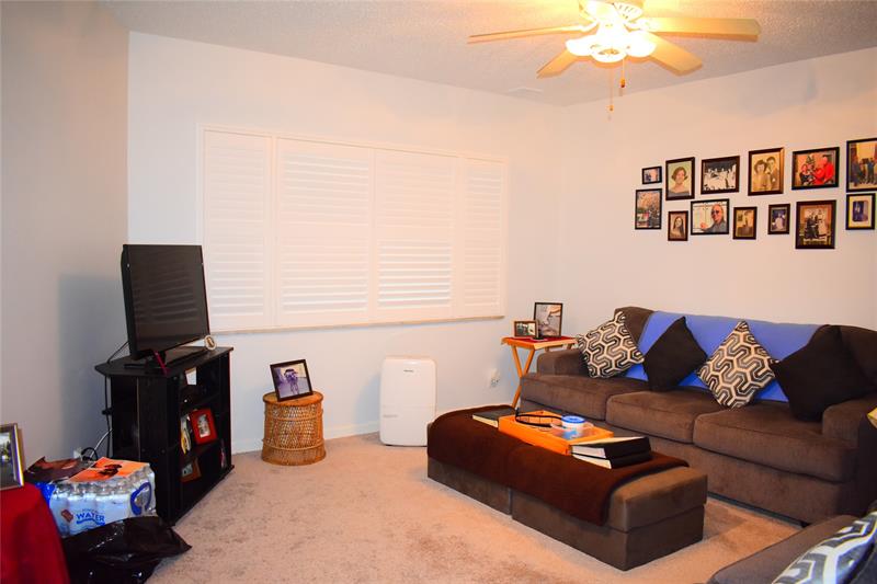 Image 13 of 28 For 900 River Reach Dr  101