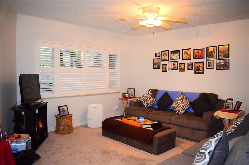 Image 6 of 28 For 900 River Reach Dr  101