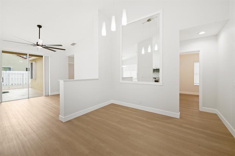 Image 11 of 46 For 845 Falling Water Rd