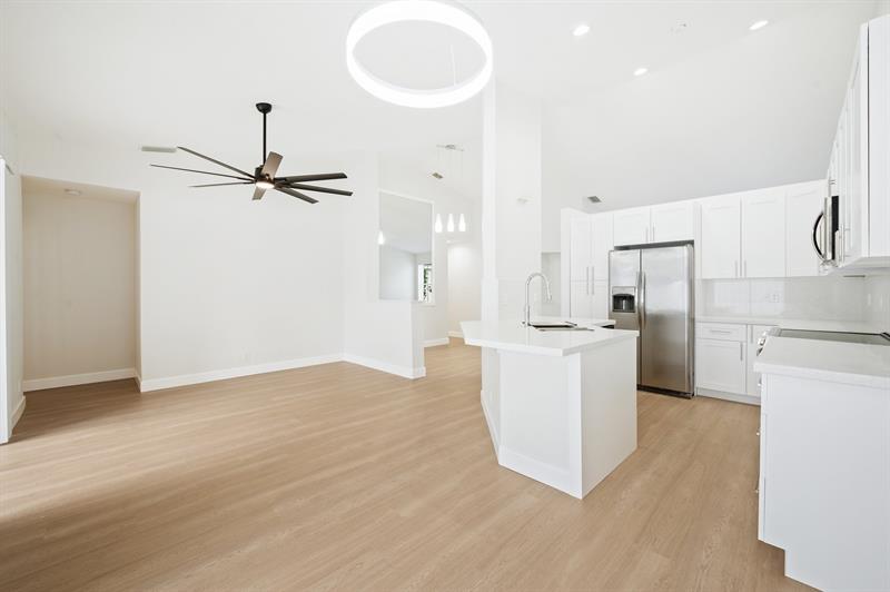 Image 14 of 46 For 845 Falling Water Rd