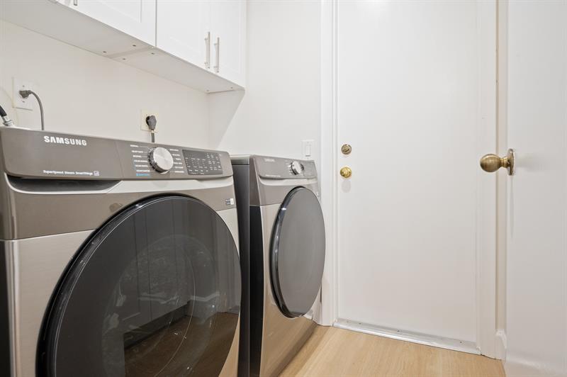 Image 27 of 46 For 845 Falling Water Rd