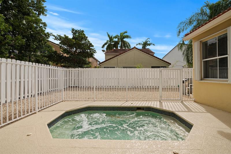 Image 31 of 46 For 845 Falling Water Rd