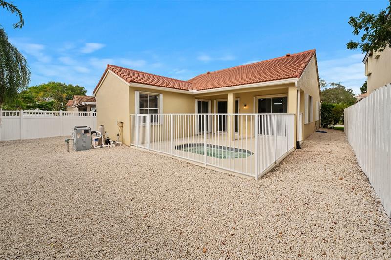 Image 35 of 46 For 845 Falling Water Rd