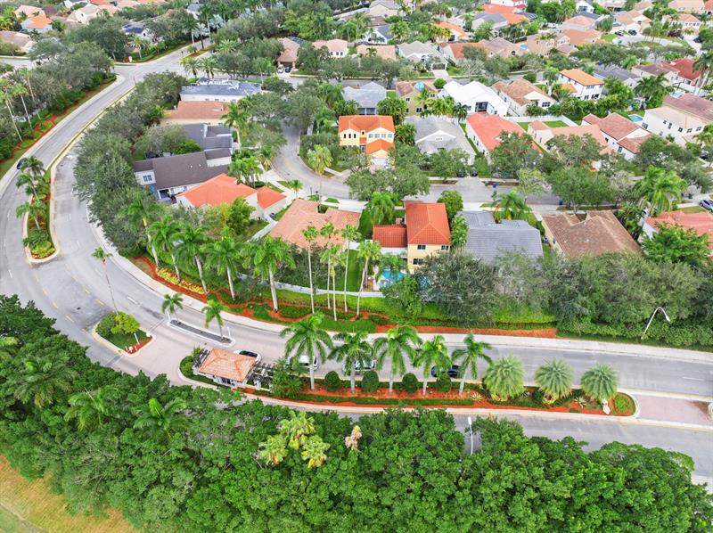 Image 40 of 46 For 845 Falling Water Rd