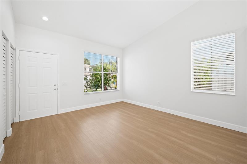 Image 8 of 46 For 845 Falling Water Rd