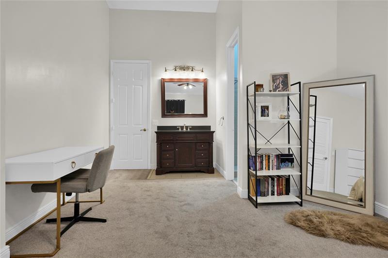 Image 13 of 30 For 2453 14th Street Cswy