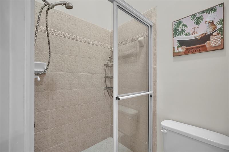 Image 14 of 30 For 2453 14th Street Cswy