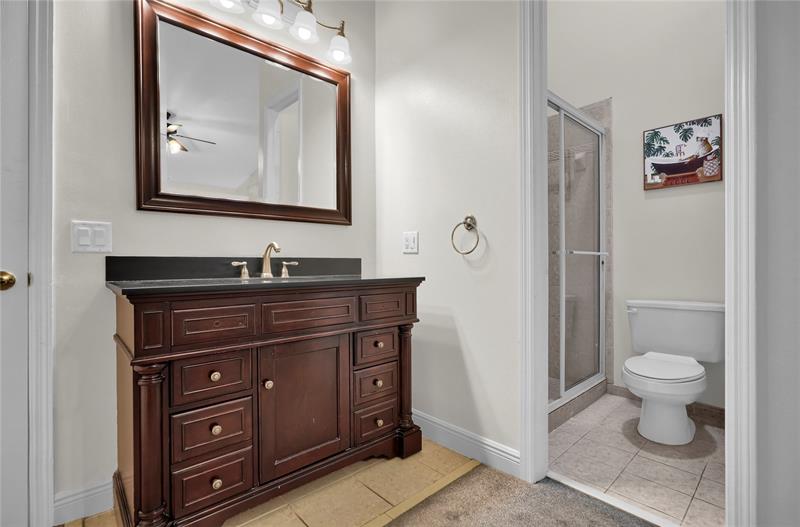 Image 15 of 30 For 2453 14th Street Cswy