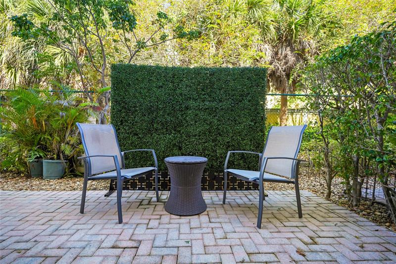 Image 23 of 30 For 2453 14th Street Cswy