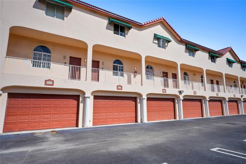 Image 30 of 30 For 2453 14th Street Cswy