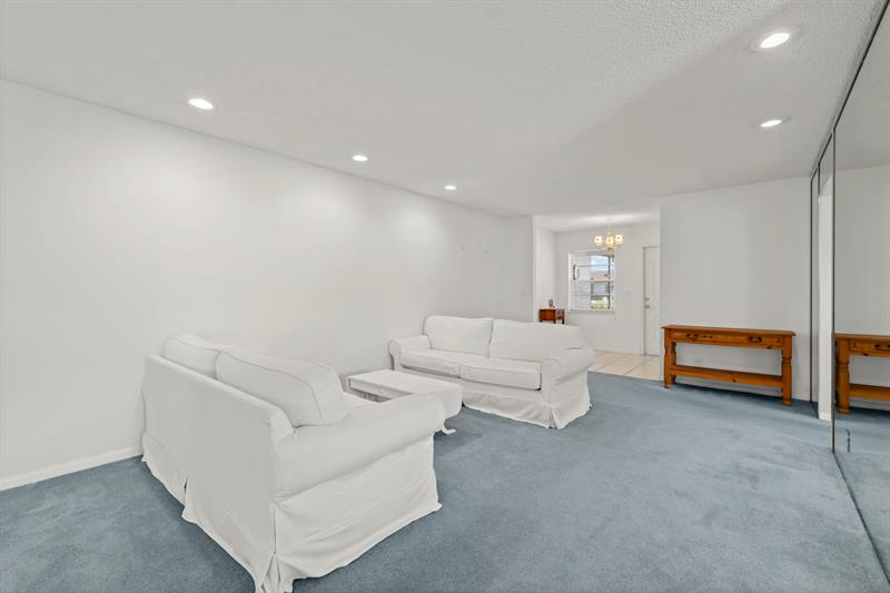 Image 8 of 40 For 6306 Dusenburg Road