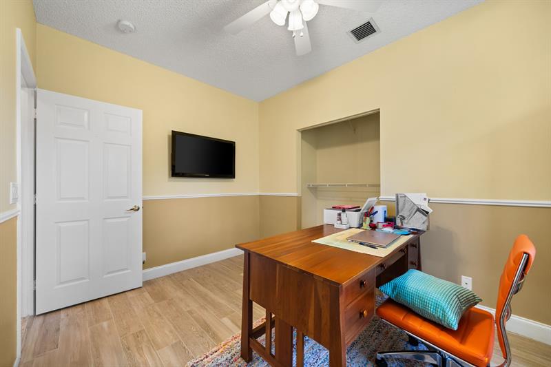 Image 19 of 33 For 6393 42nd Ter