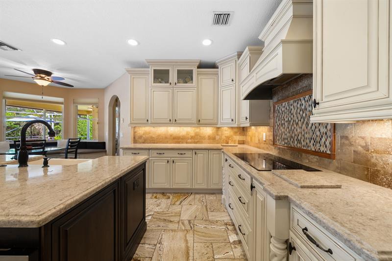 Image 8 of 33 For 6393 42nd Ter