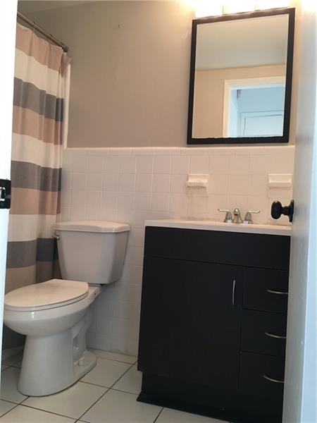 Image 18 of 23 For 1812 Oakland Park Blvd 29