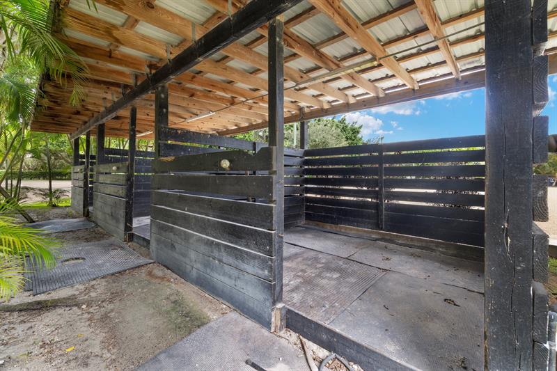 Image 35 of 75 For 14996 50th Street