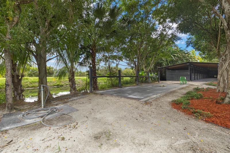 Image 37 of 75 For 14996 50th Street