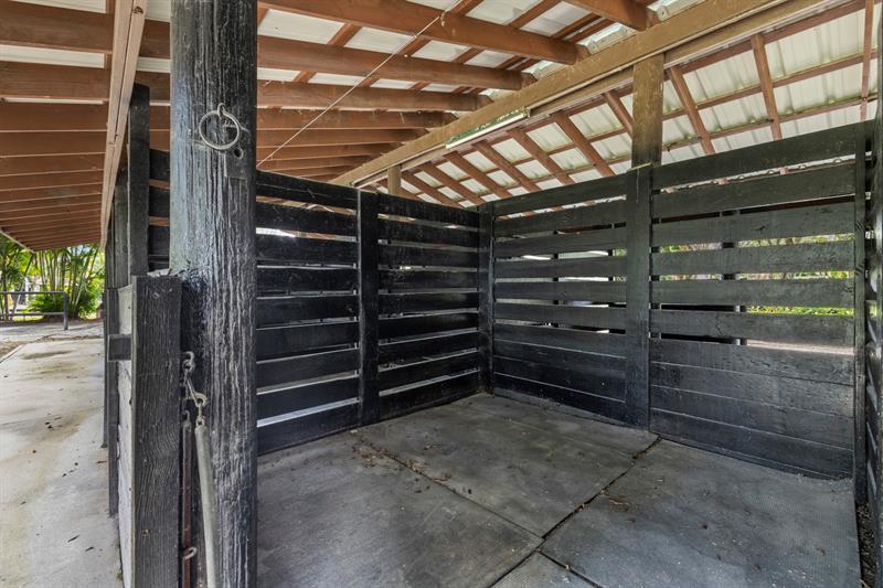 Image 47 of 75 For 14996 50th Street