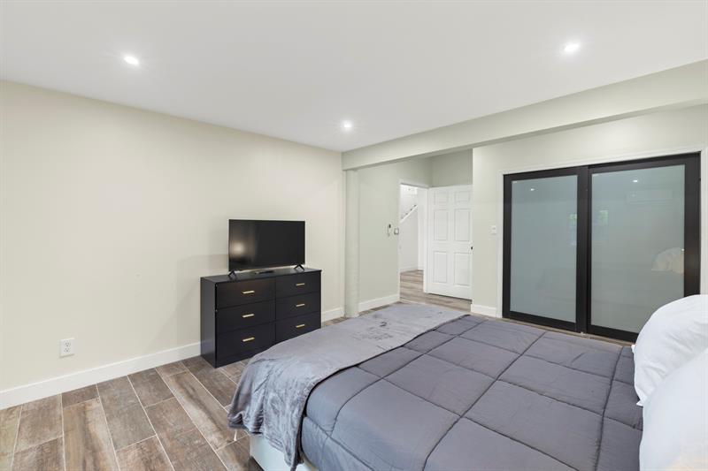 Image 59 of 75 For 14996 50th Street