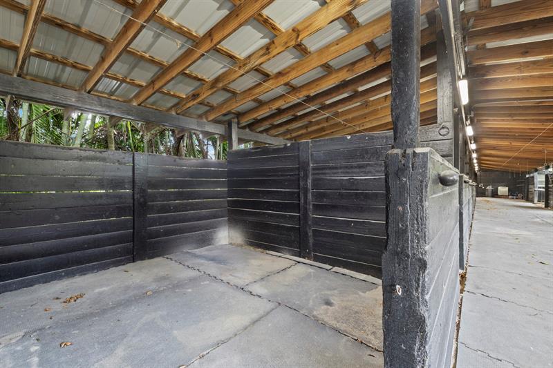 Image 8 of 75 For 14996 50th Street