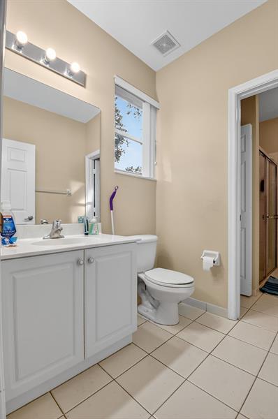 Image 28 of 69 For 9393 Savannah Estates Drive