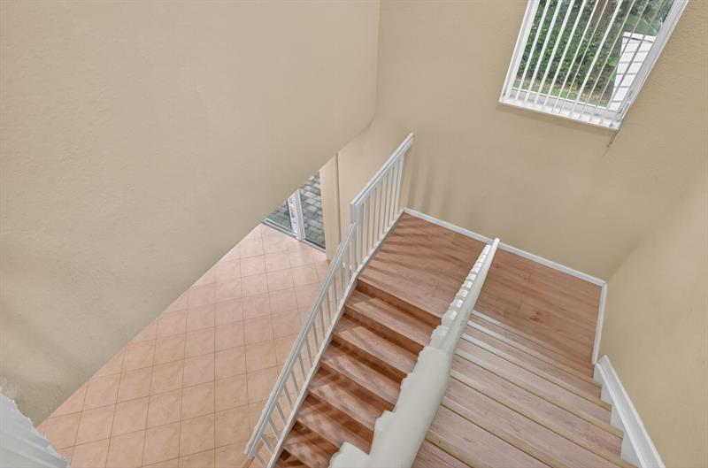 Image 35 of 69 For 9393 Savannah Estates Drive