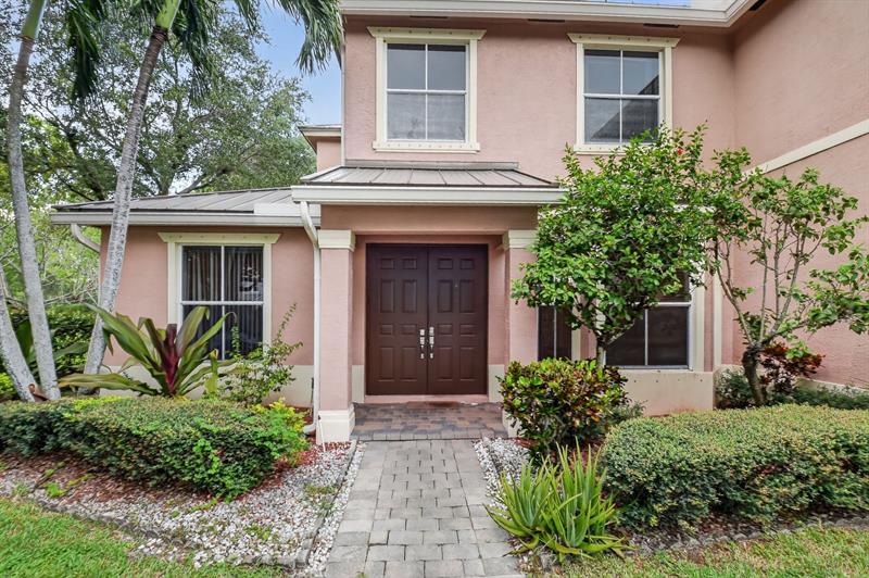 Image 5 of 69 For 9393 Savannah Estates Drive