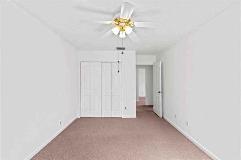 Image 46 of 71 For 10475 Bermuda Dr