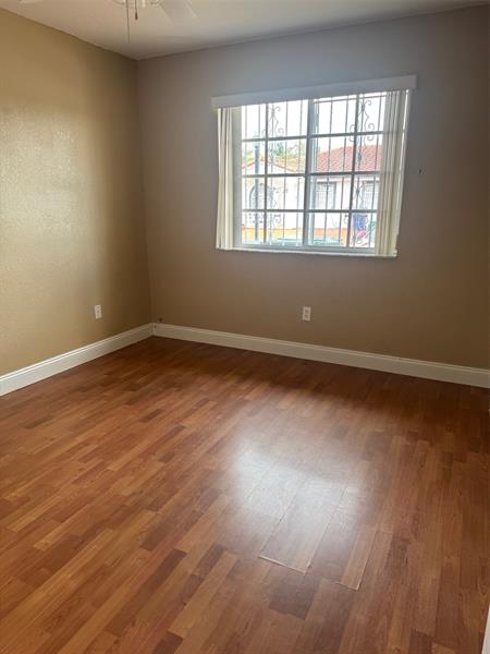 Image 6 of 10 For 7556 173rd St