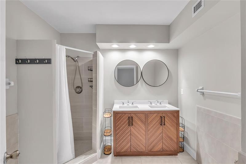 Image 12 of 15 For 10690 14th St  136