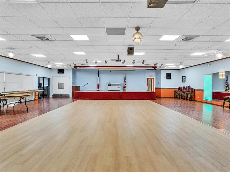 Image 52 of 56 For 3990 42nd Ave  308