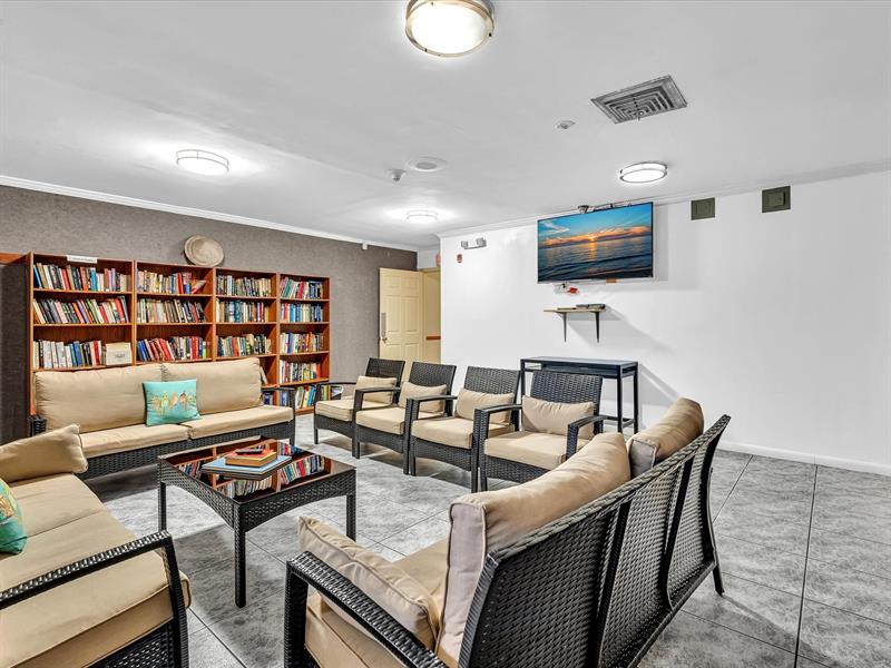 Image 53 of 56 For 3990 42nd Ave  308